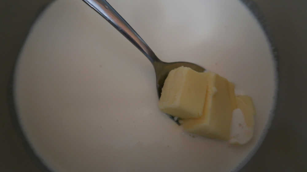 Butter and heavy cream in a small saucepan